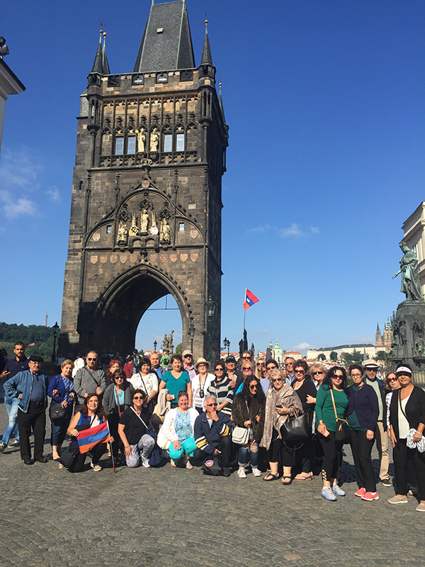 SONA TOURS PHOTOS 1
